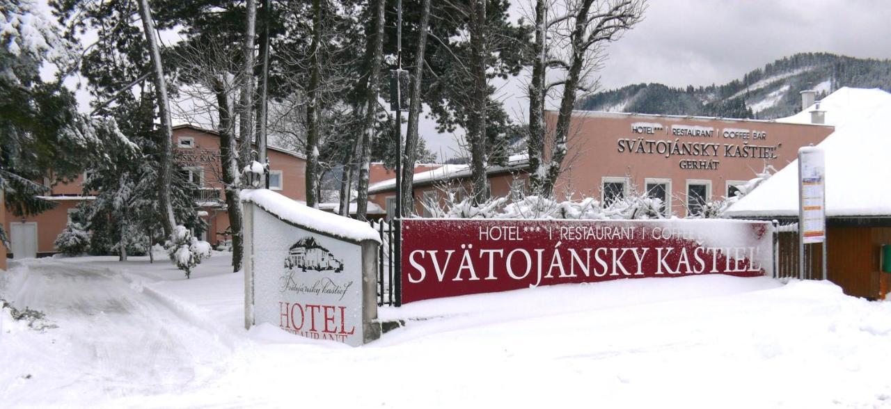 Готель Svatojansky Kastiel Ліптовський Ян Екстер'єр фото